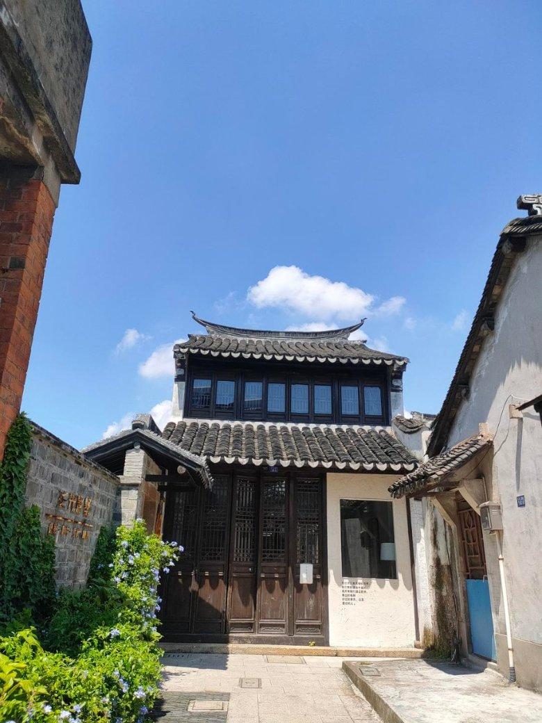 吉林大学毕业生在北上广月薪超万,为何有人说东北人才都走了?红迪网 | 分享吉林大学毕业生在北上广月薪超万,为何有人说东北人才都走了?的专业社区